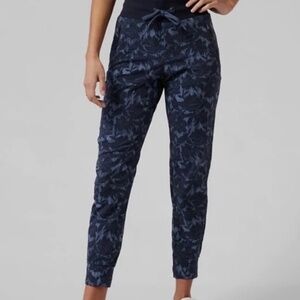 Athleta Trekkie North Joggers - Blue floral, excellent condition